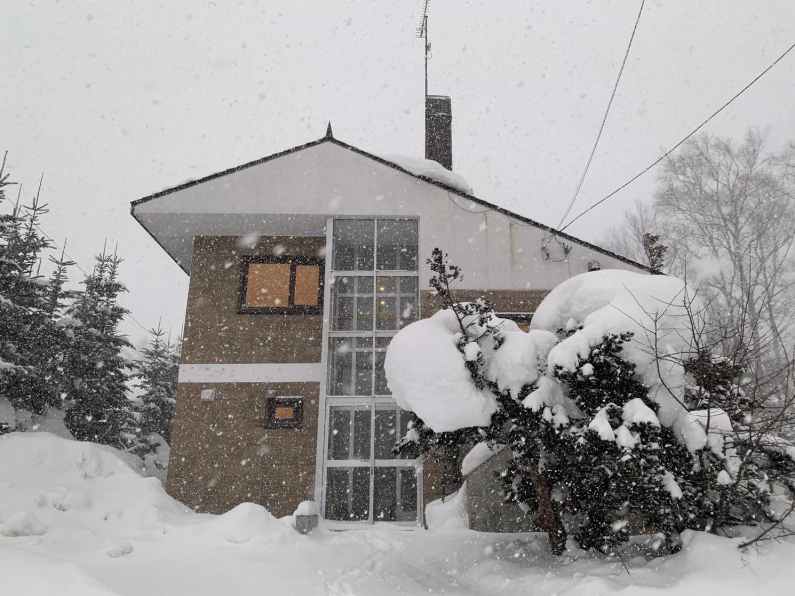Shika House An Ideal Ski Home In Rusutsu Village - 3 Km From World Class Rusutsu Ski Resort Exterior foto